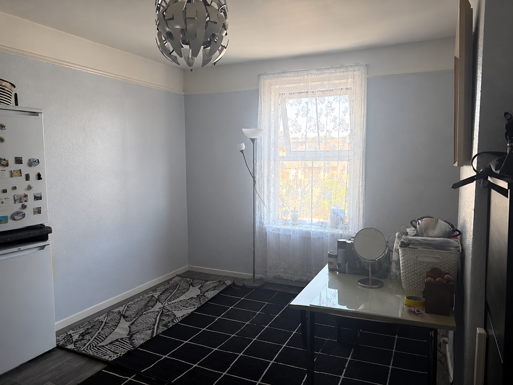 Property photo 3 of 4