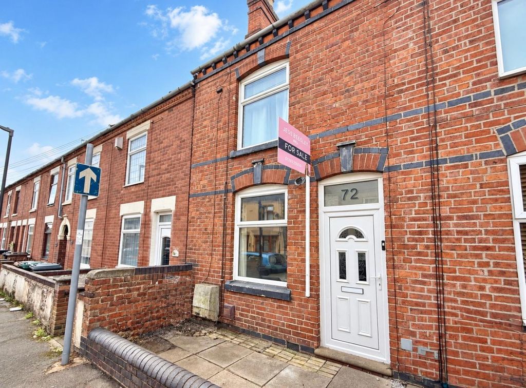 Property photo 1 of 18