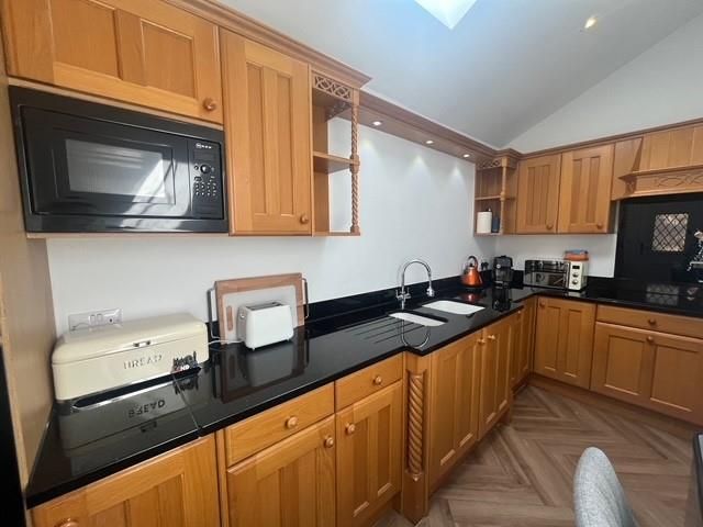 Property photo 2 of 4 Internal