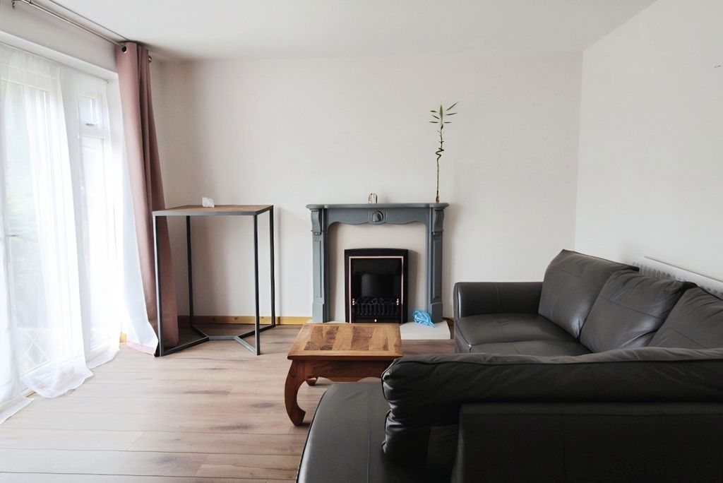 Property photo 2 of 6 Pbox-Img.Jpg