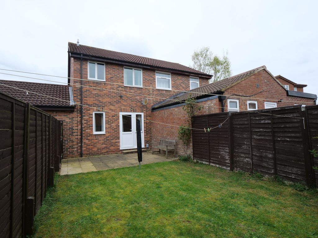 Property photo 3 of 19 Garden