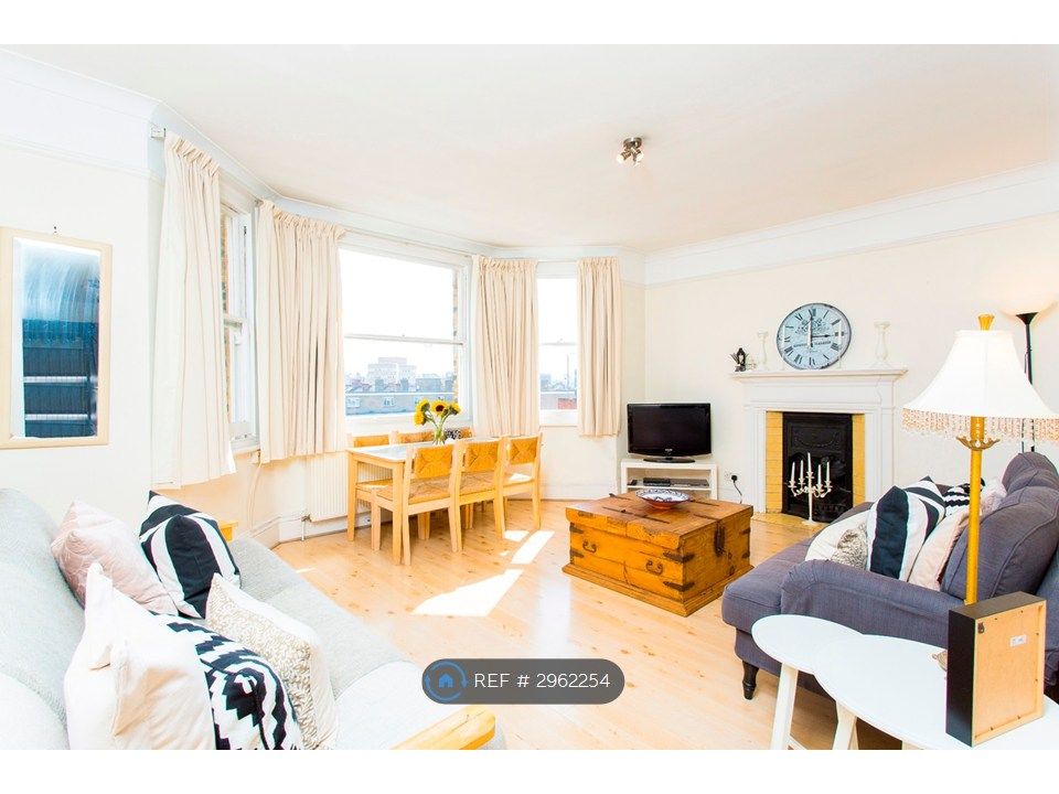 Property photo 1 of 11 Reception Room