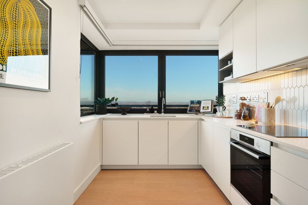 Property photo 1 of 29