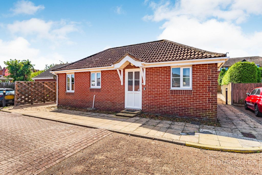 Property photo 1 of 14