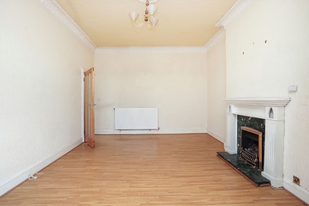 Property photo 2 of 14 Property Image 2