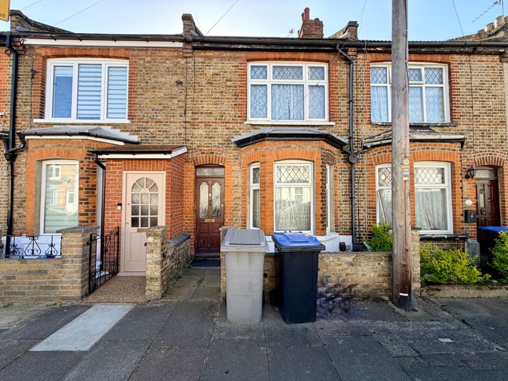 Property photo 1 of 10 5105941