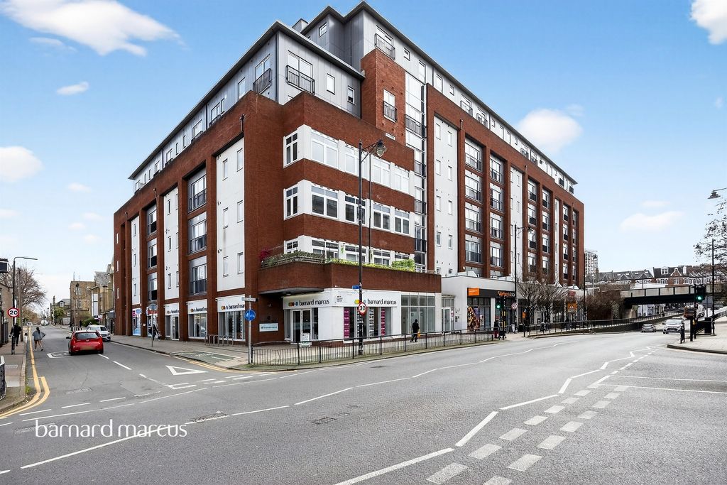 Property photo 1 of 9