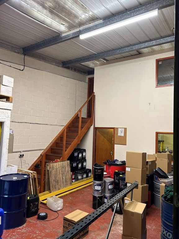 Property photo 3 of 5 Photo 5