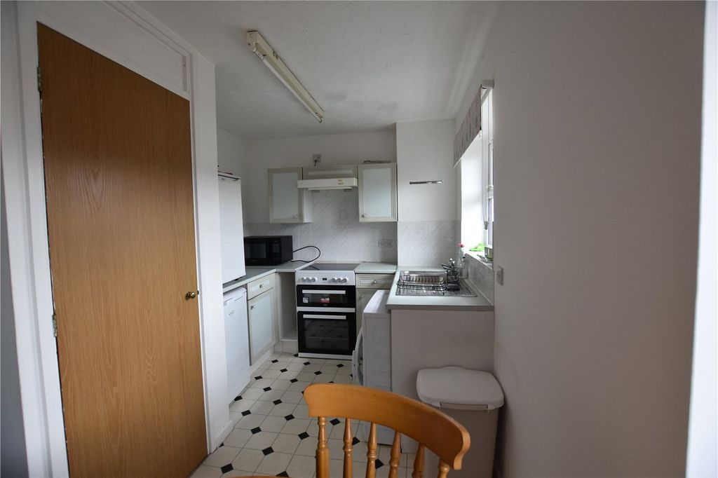 Property photo 2 of 9 Picture No. 07
