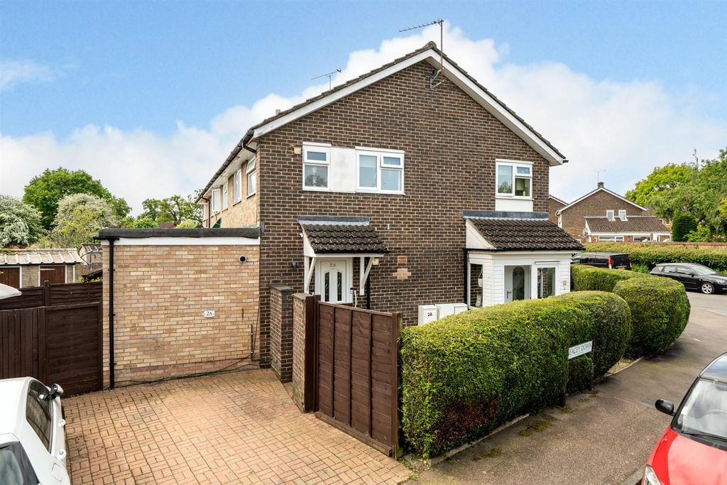 Property photo 1 of 12
