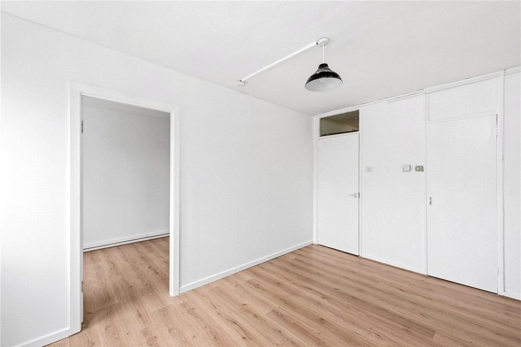 Property photo 2 of 11 Picture No. 07