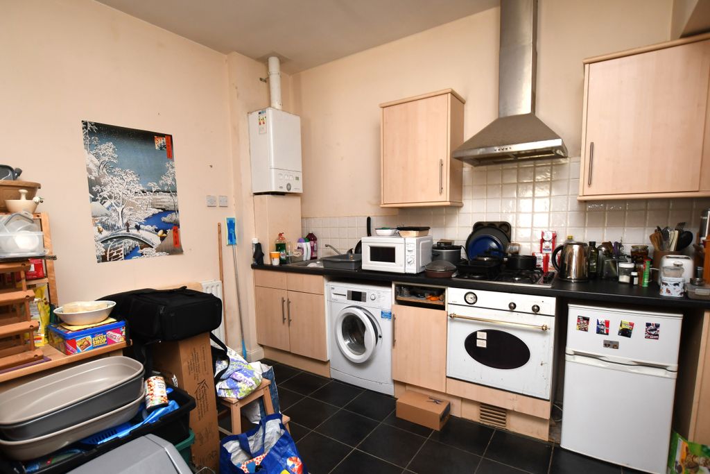 Property photo 3 of 8 Photo 5