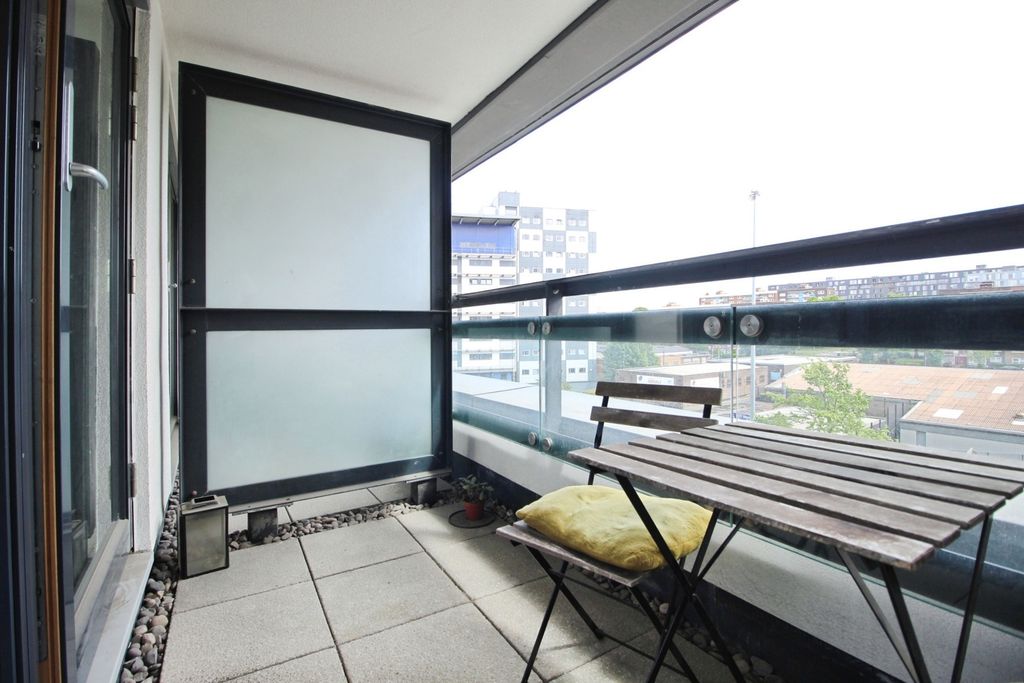 Property photo 2 of 15 Pbox-Img.Jpg