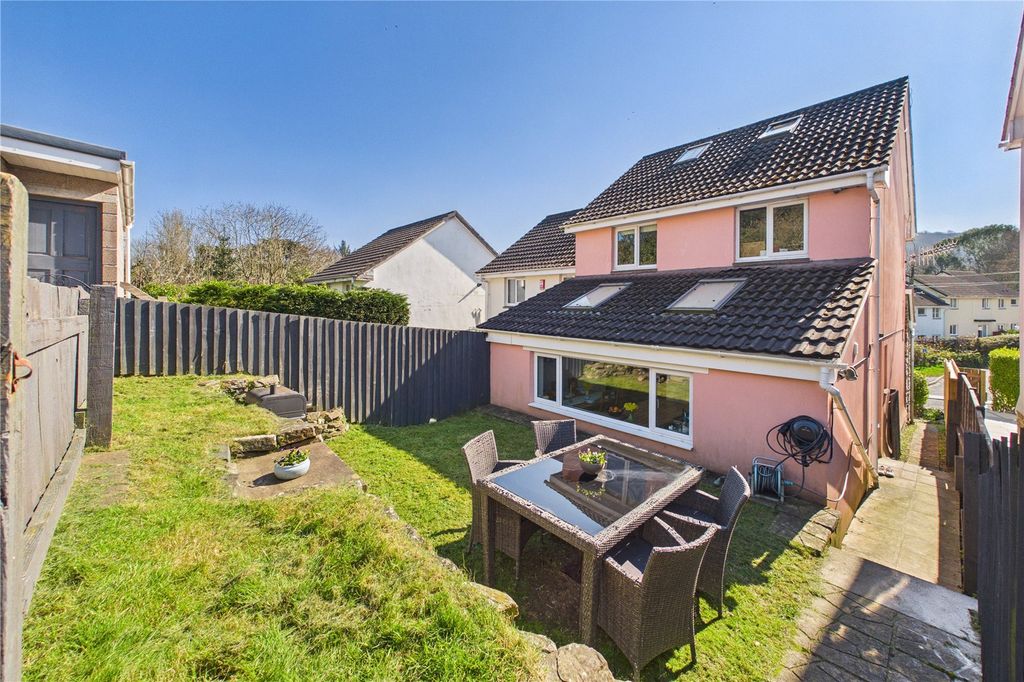 Property photo 1 of 16 Picture No. 34