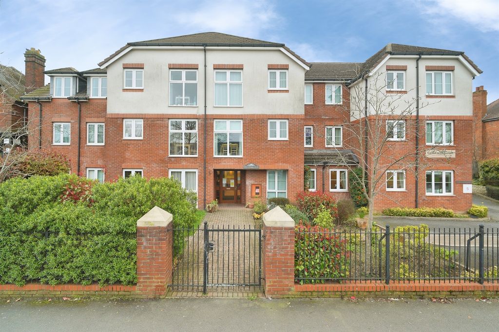 Property photo 1 of 19