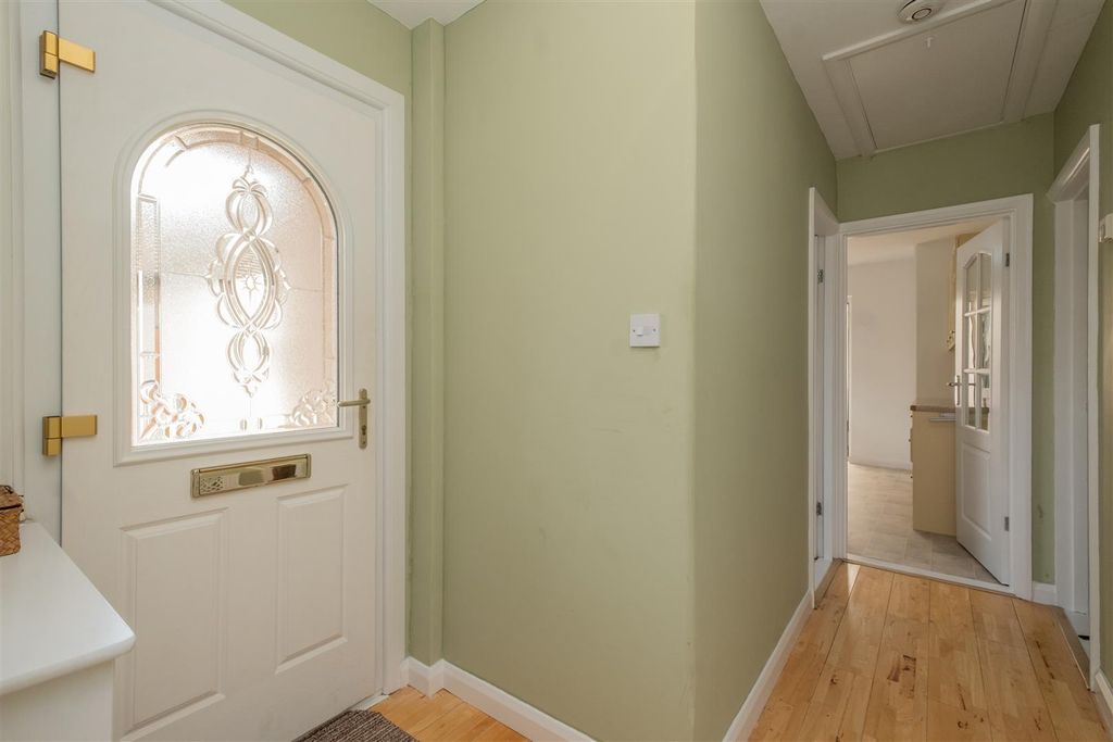 Property photo 2 of 19 Greenhill-13.Jpg