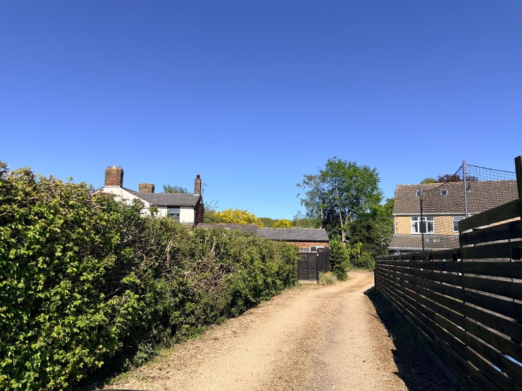 Additional image 6 of Land for saleThe Shires, Old Bedford Road, Luton LU2