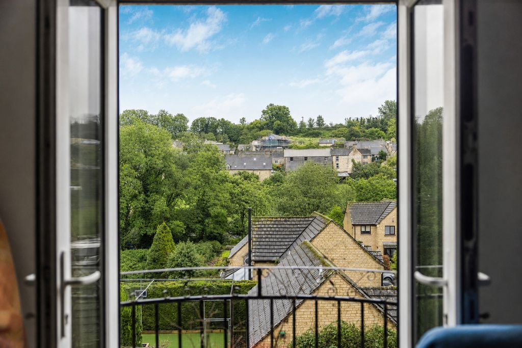 Property photo 1 of 18 Picture No. 40