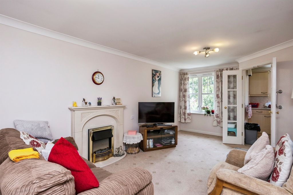 Property photo 3 of 10