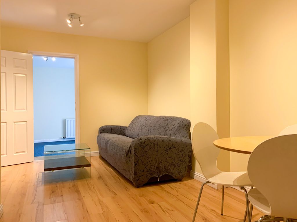 Property photo 2 of 14 Living Room
