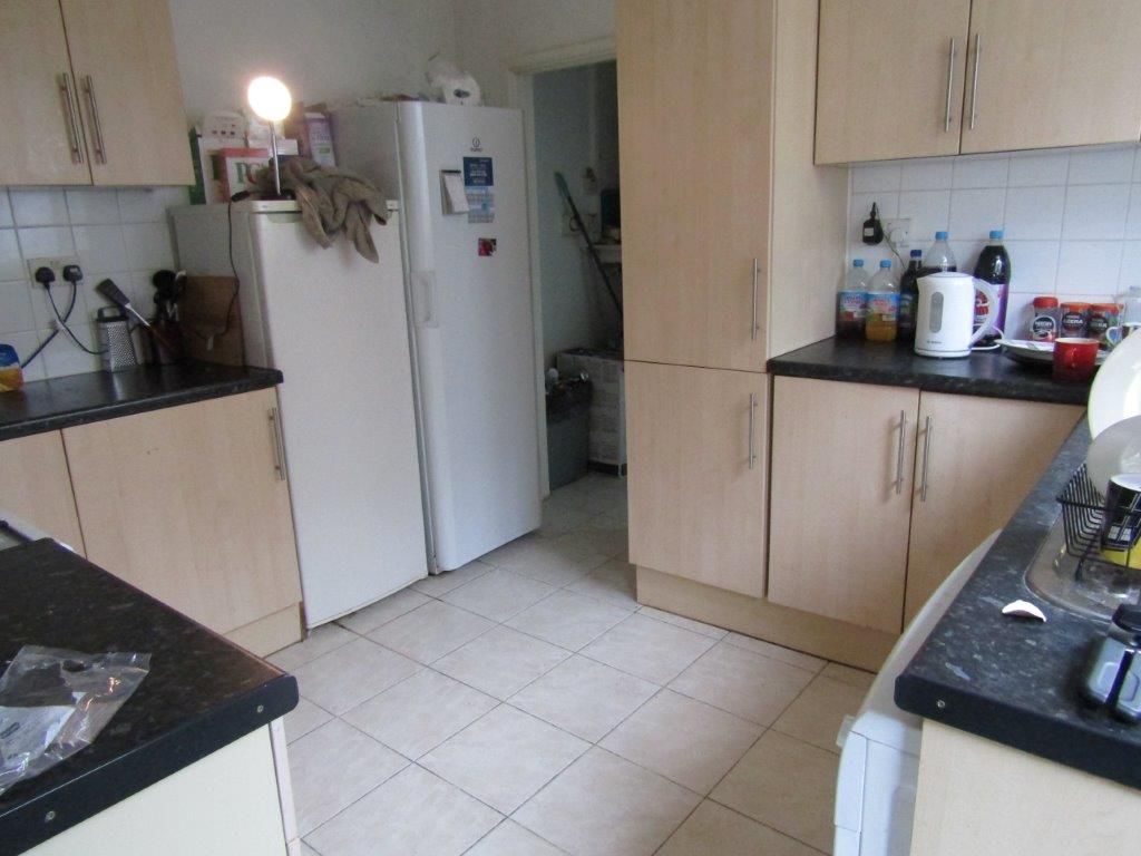 Property photo 2 of 6