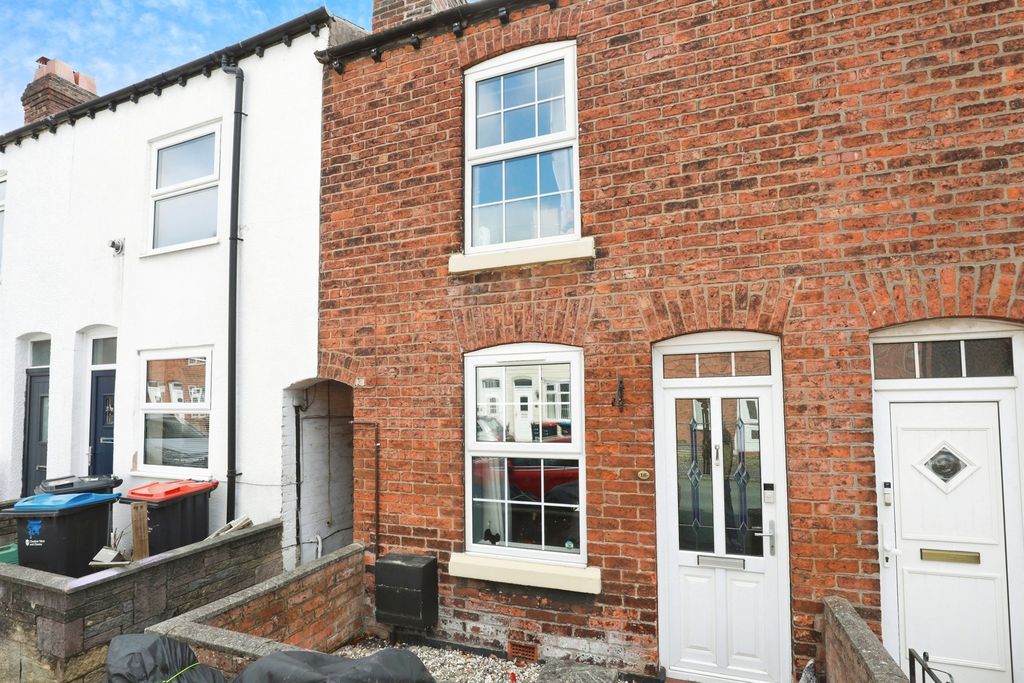 Property photo 1 of 16