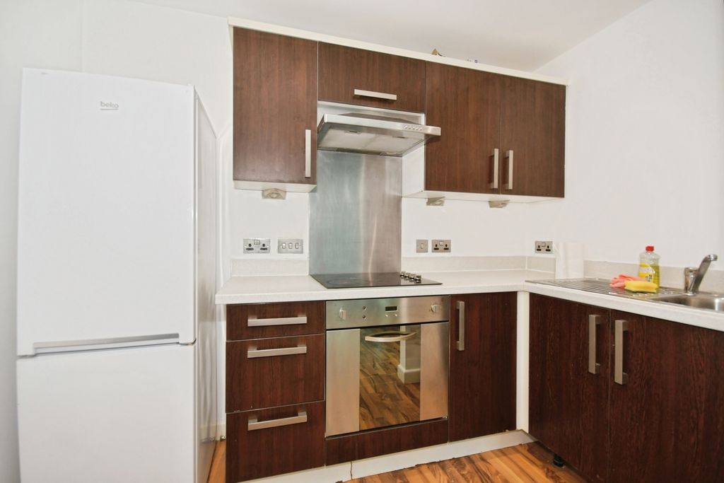Property photo 3 of 12 Photo