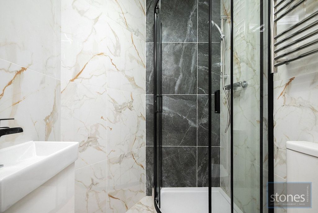 Property photo 3 of 5 Picture No. 20