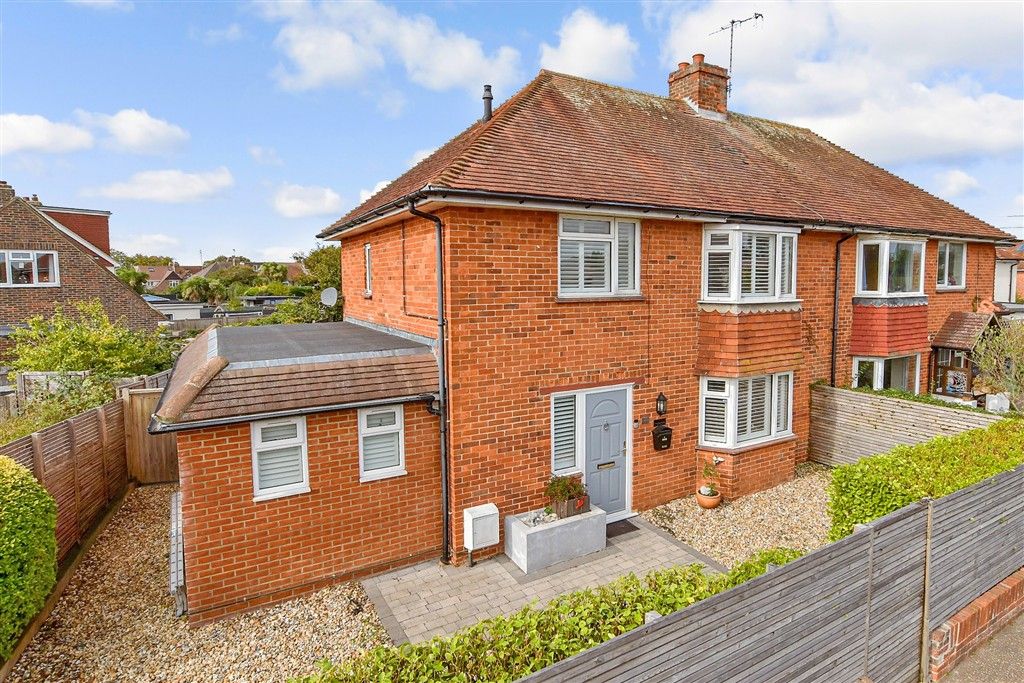 Property photo 1 of 14 External Web 2