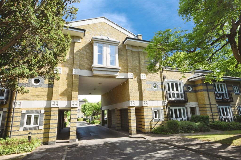 Property photo 1 of 13