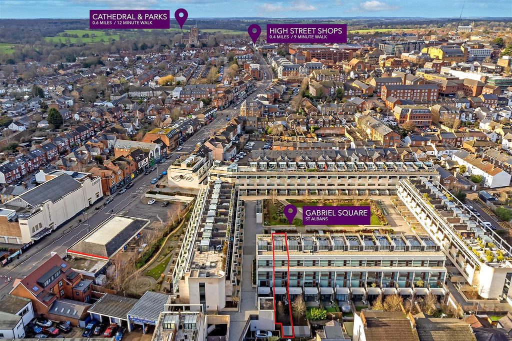 Property photo 2 of 40 71Gabrielsquare-1.Jpg