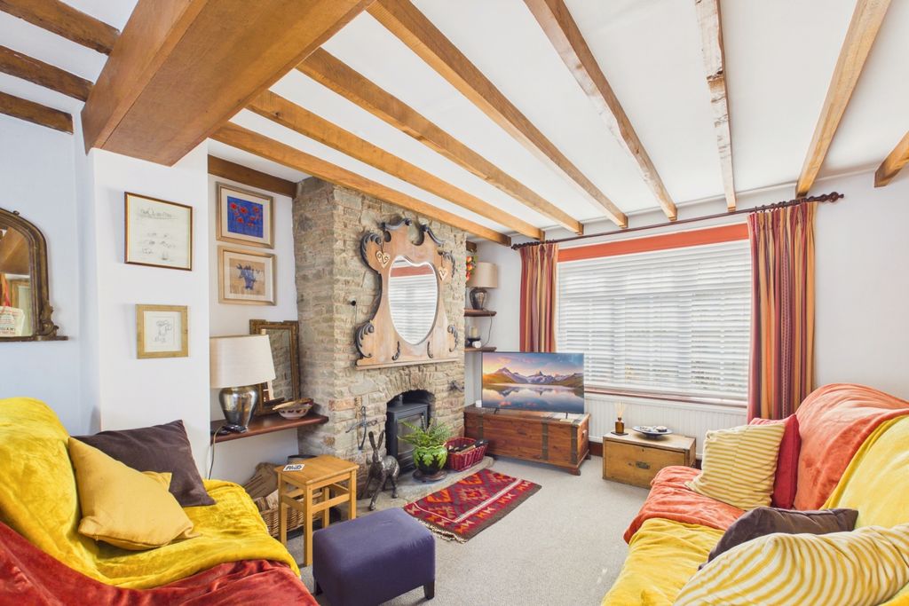 Property photo 2 of 19 Picture No. 06