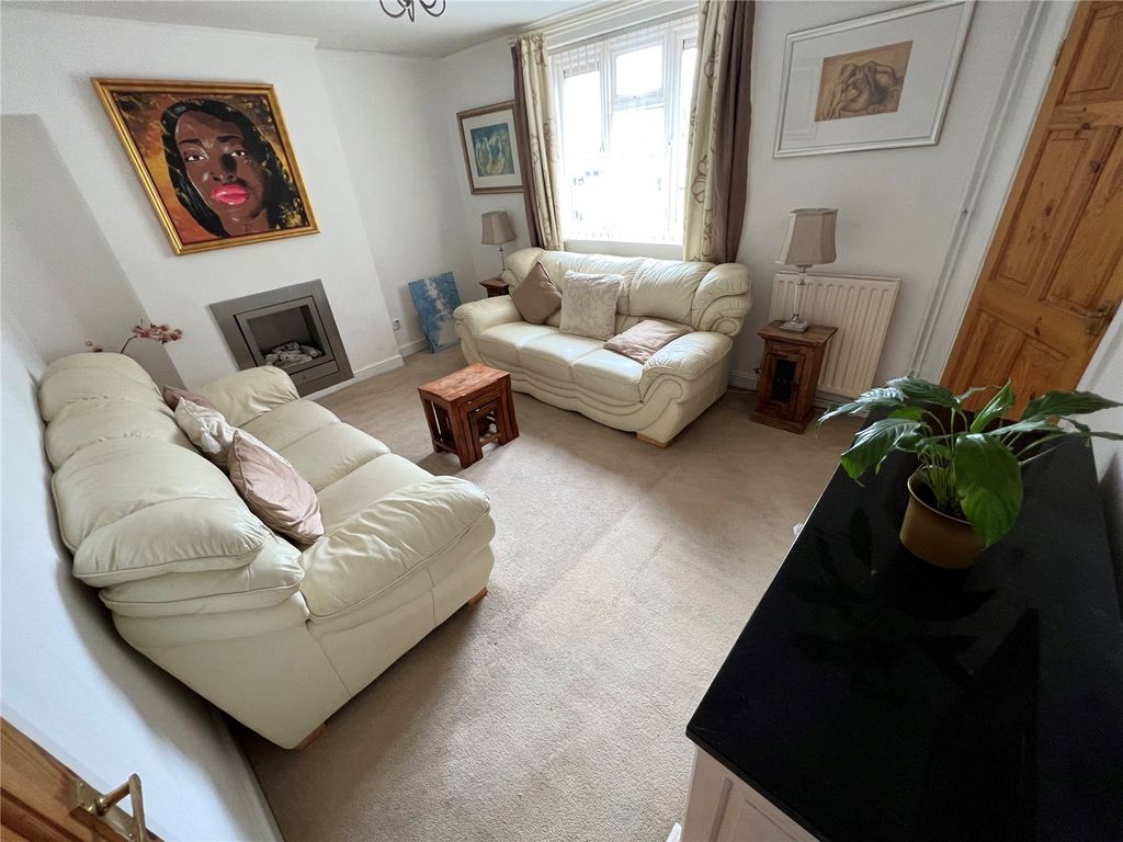Property photo 3 of 10 Sitting Room 1