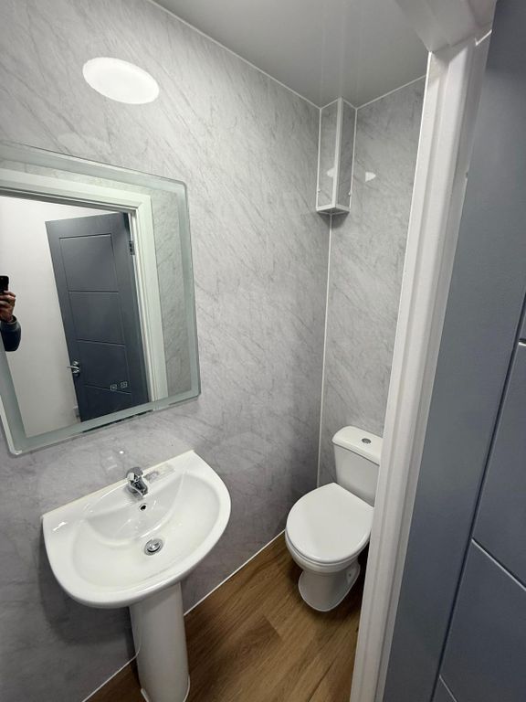 Property photo 3 of 3 Bathroom