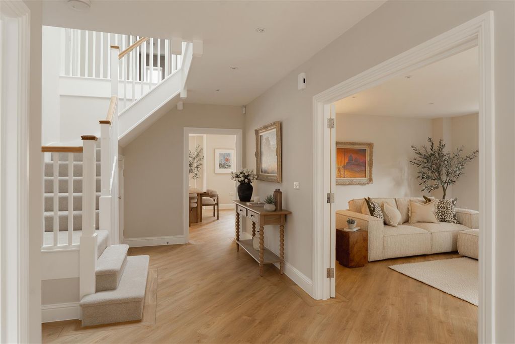 Property photo 2 of 26 17.Jpg
