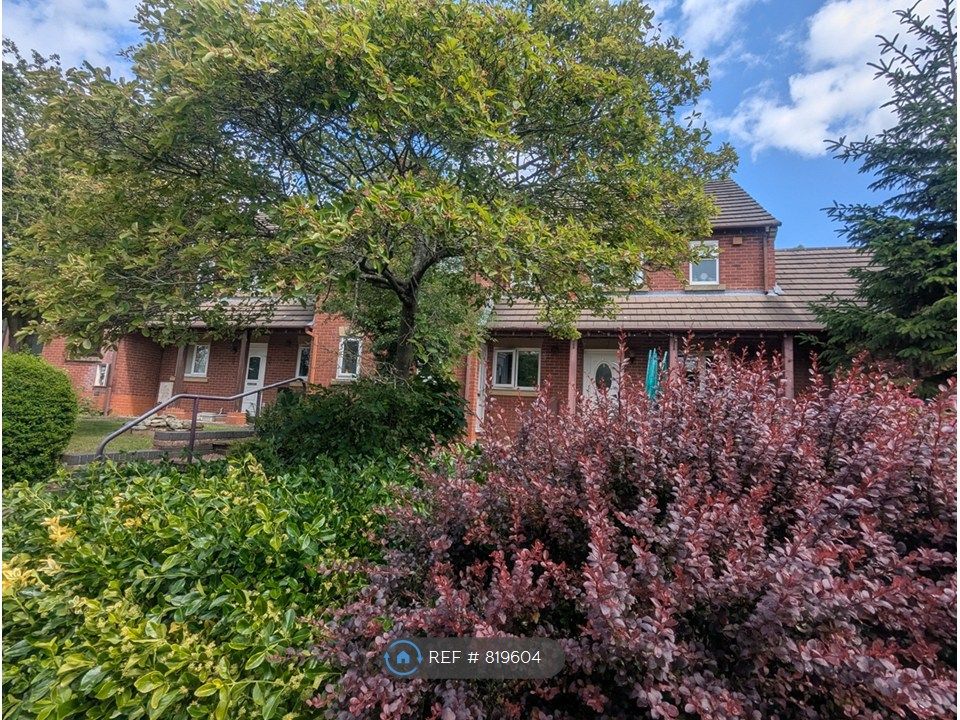 Property photo 3 of 25