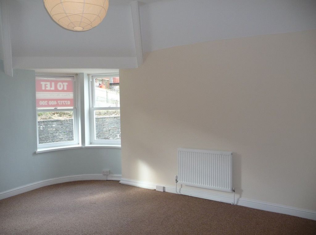 Property photo 2 of 6 2
