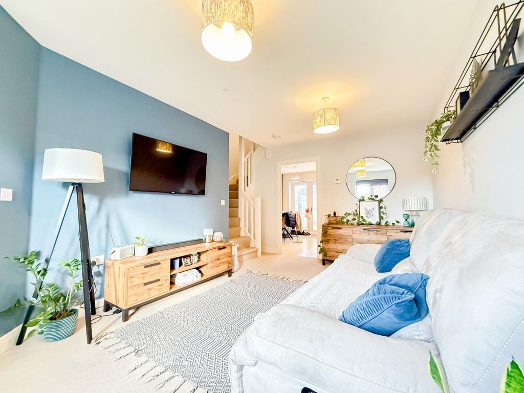 Property photo 3 of 18 Image00010.Jpeg