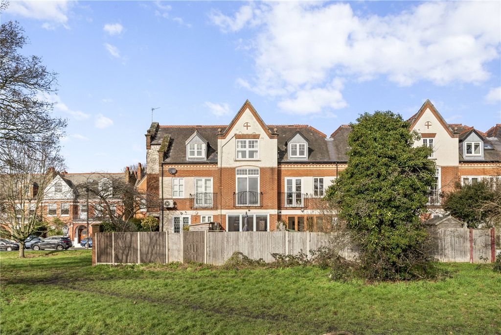 Property photo 2 of 16 Exterior