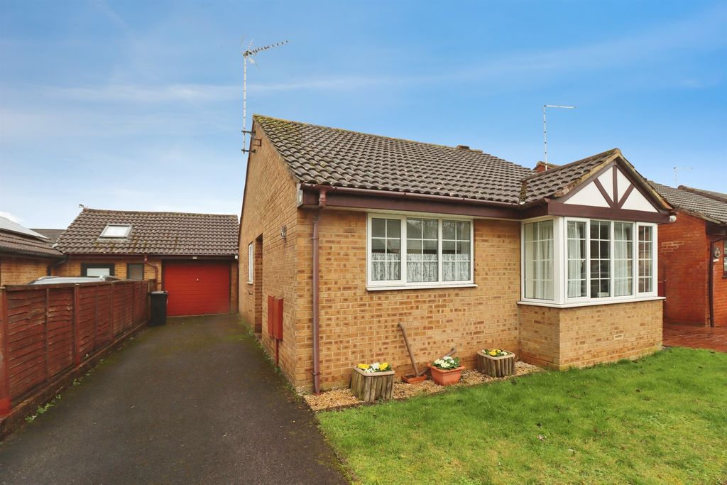 Property photo 1 of 10