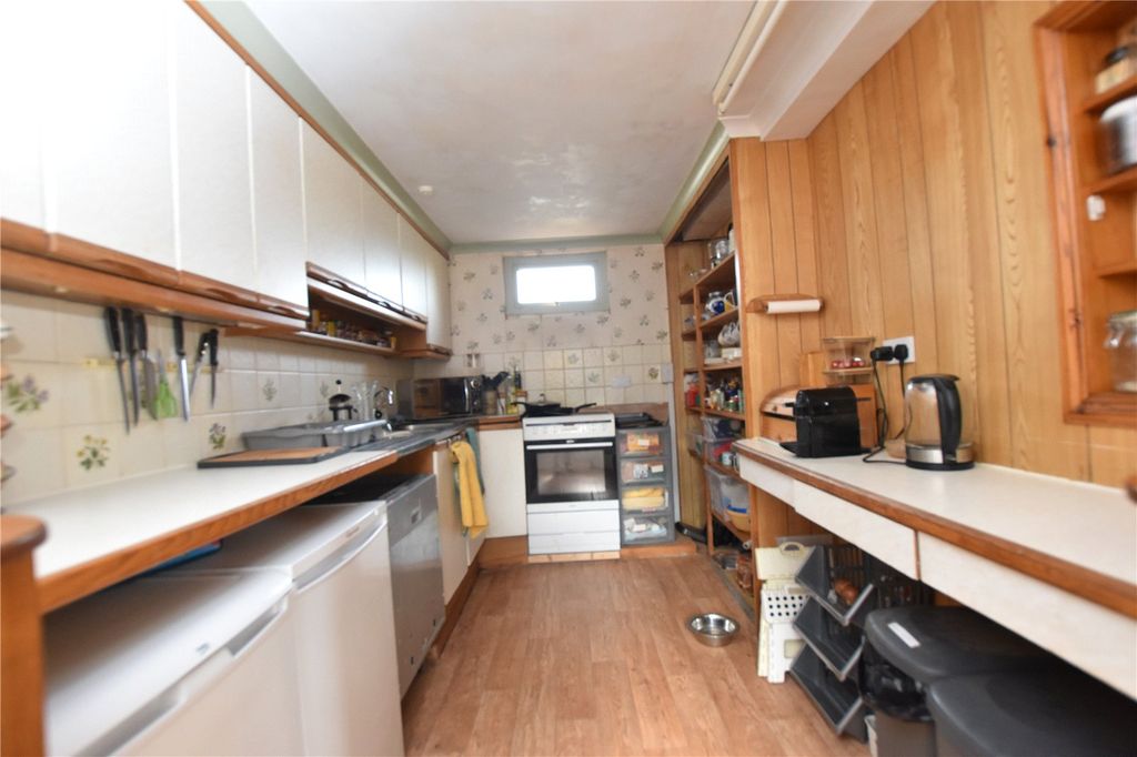 Property photo 3 of 15 Picture No. 09