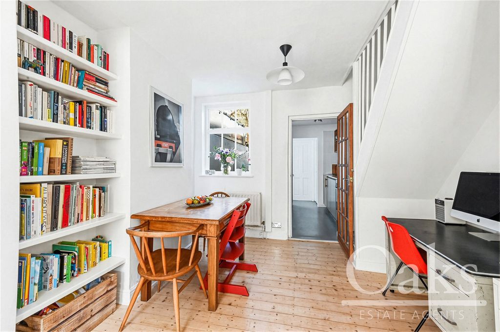 Property photo 3 of 8 Picture No. 05