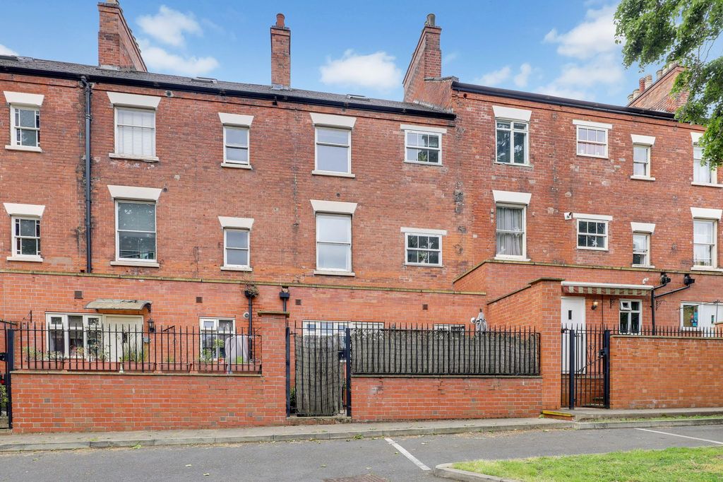 Additional image 27 of 3 bed terraced house for saleMansfield Road, Nottingham NG1