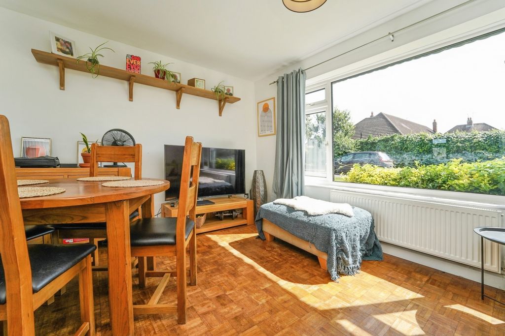 Property photo 3 of 13 Pbox-Img.Jpg