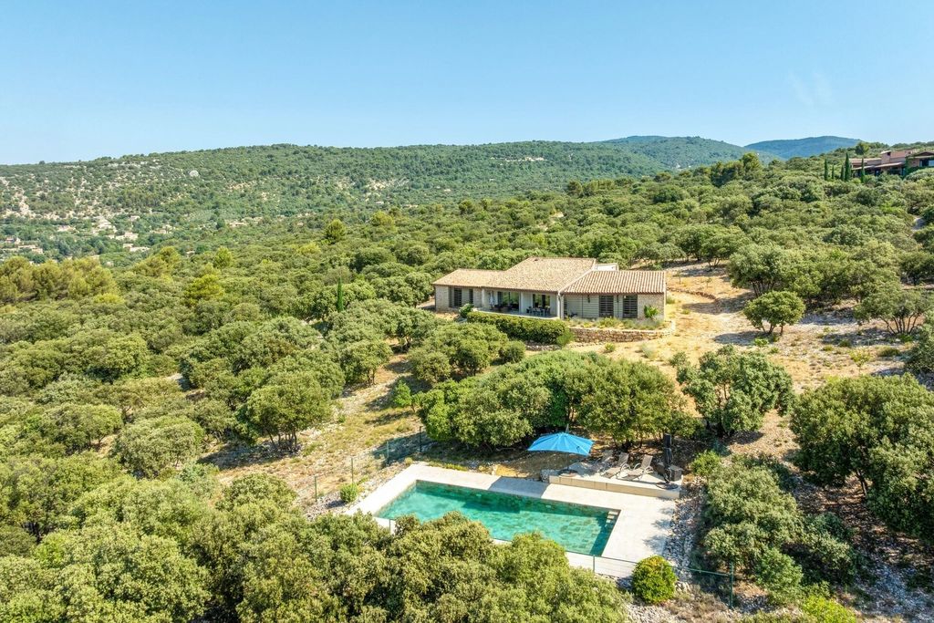 Property photo 1 of 19 Saint-Saturnin-Les-Apt / Luberon - Single-Story Contemporary House - Near The Village - 160Sqm Living Space - 1Ha Land - Pool - Panoramic Views - Double Garage - Terraces