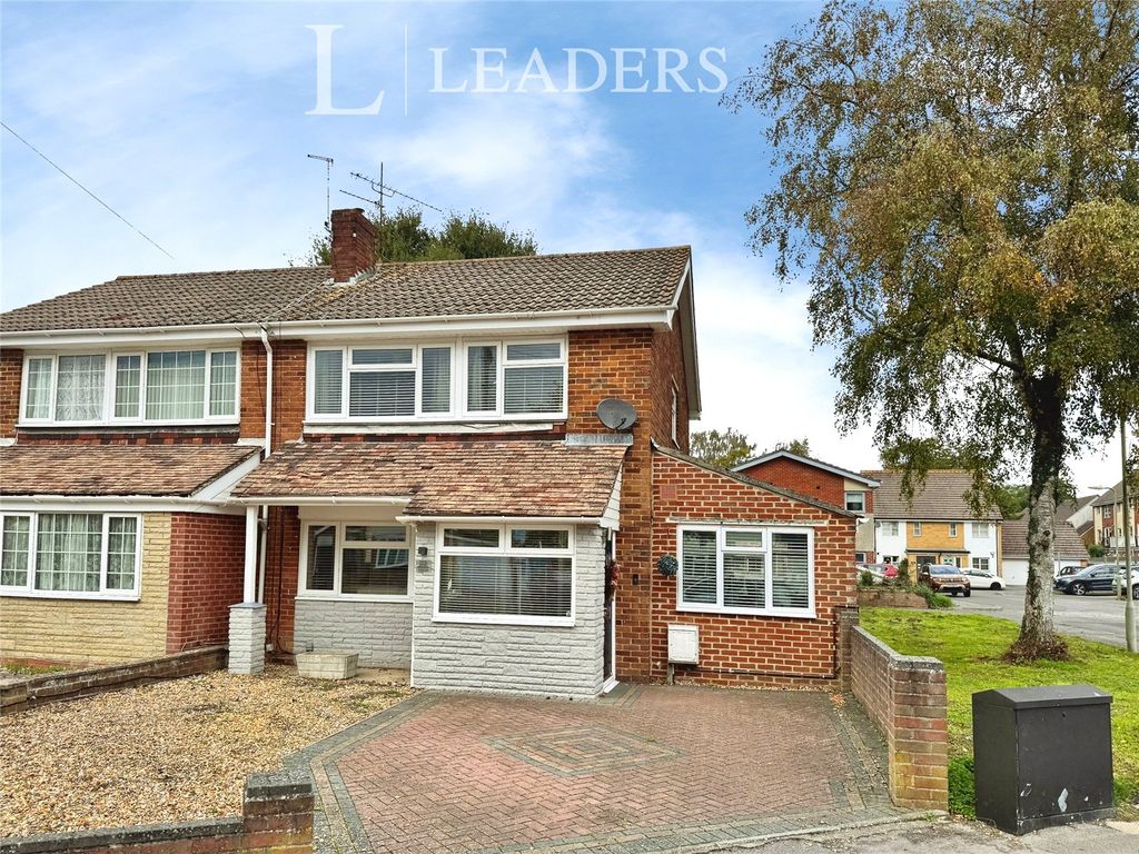 Property photo 1 of 18 Picture No. 12
