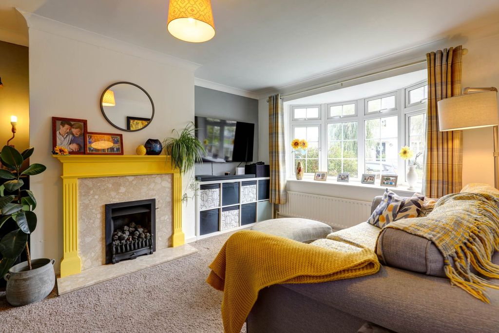 Property photo 3 of 22