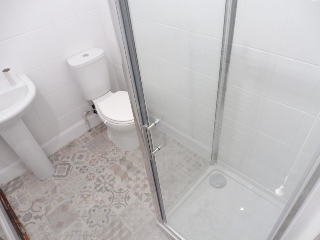Property photo 3 of 8 Image