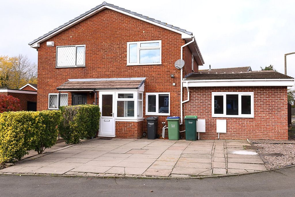 Property photo 1 of 23 Picture No. 30