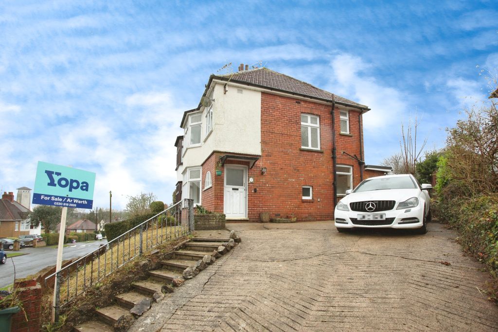 Property photo 1 of 20 Img_8371